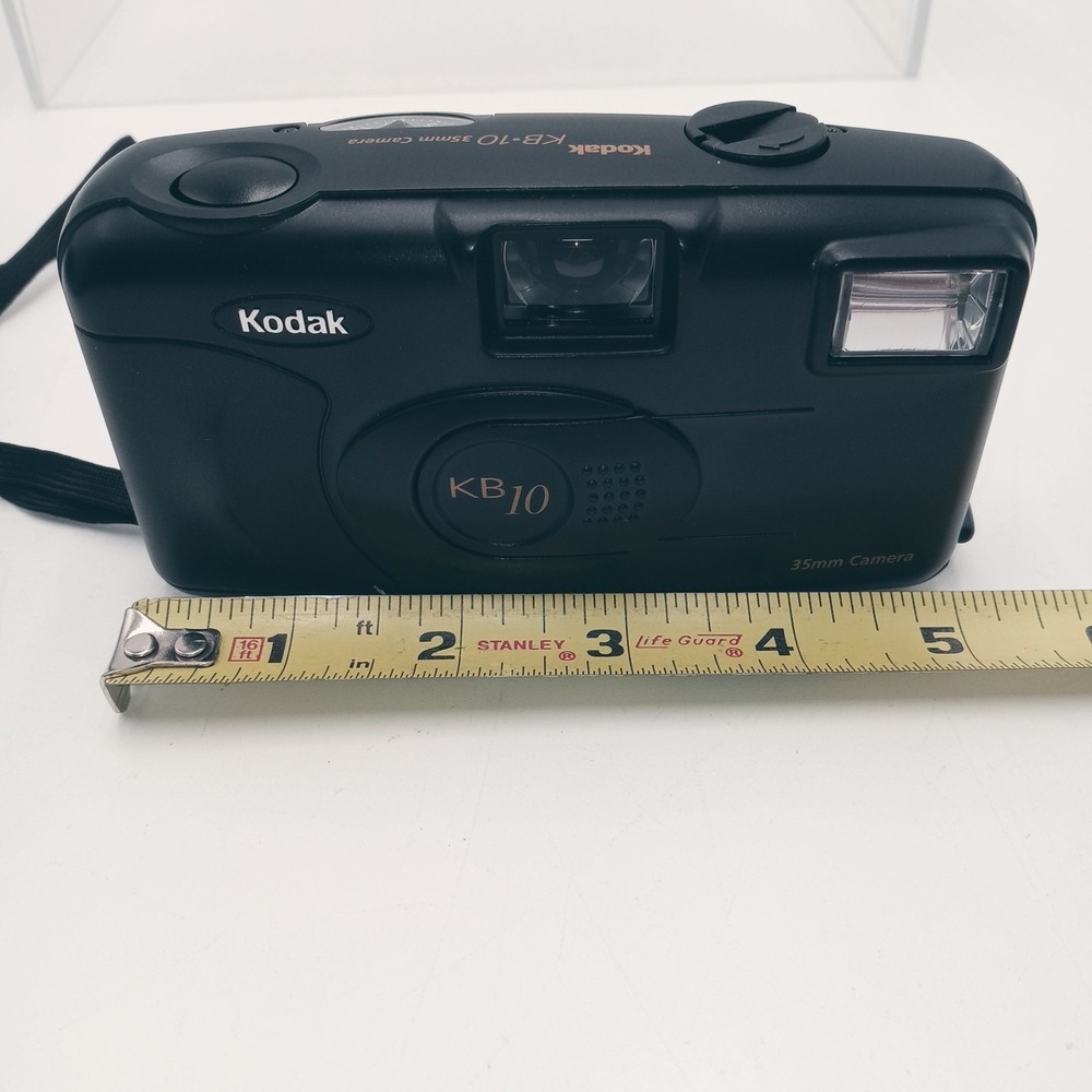 Kodak KB10 Point & Shoot Compact Film Camera 35mm Powers Up With Carrying Case - Picture 12 of 16